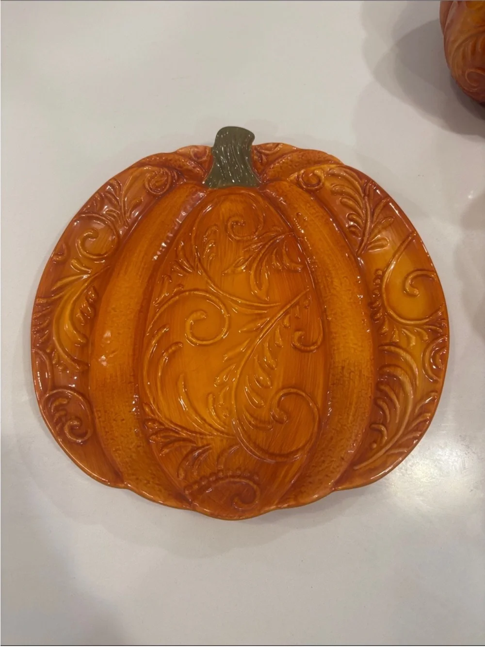 Pier 1 Pumpkin Dinnerware Set for 4 | 4 Pumpkin Soup Tureens w/ Lids + 4 Plate